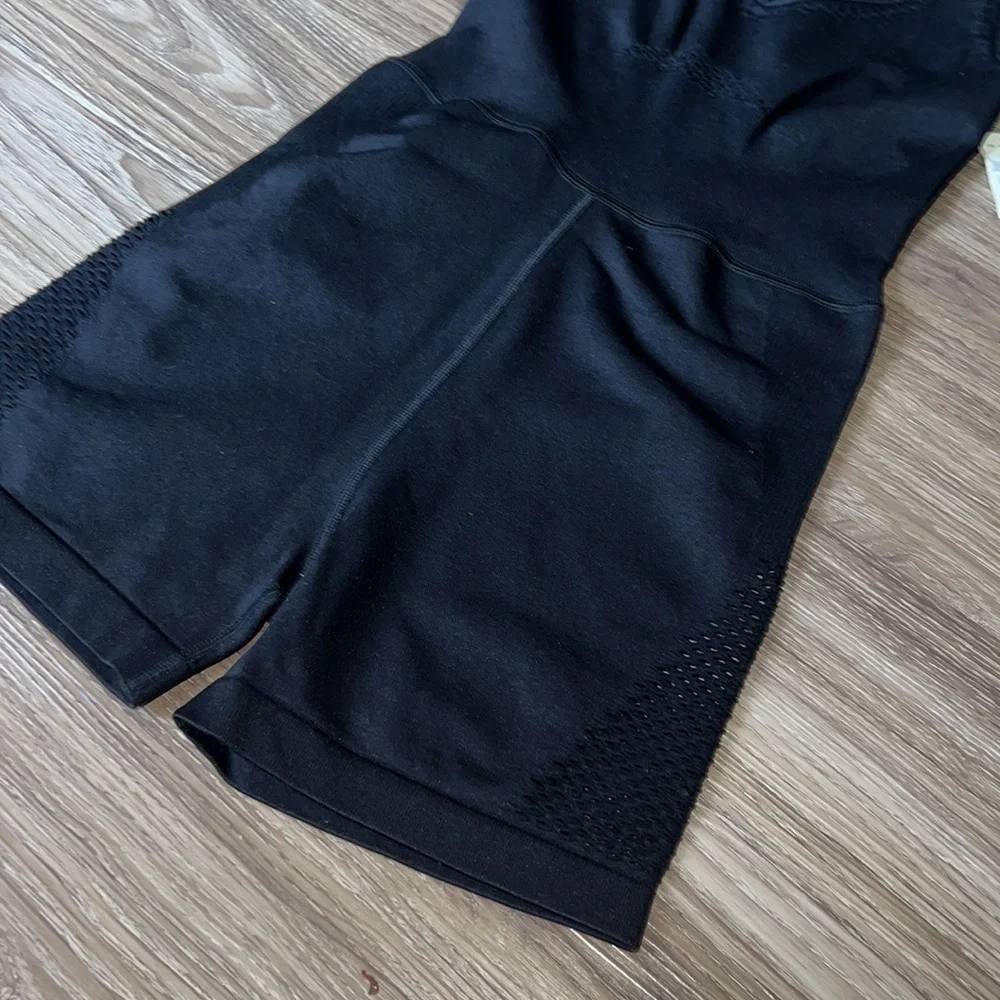 aerie offline short jumper - Picture 2 of 7